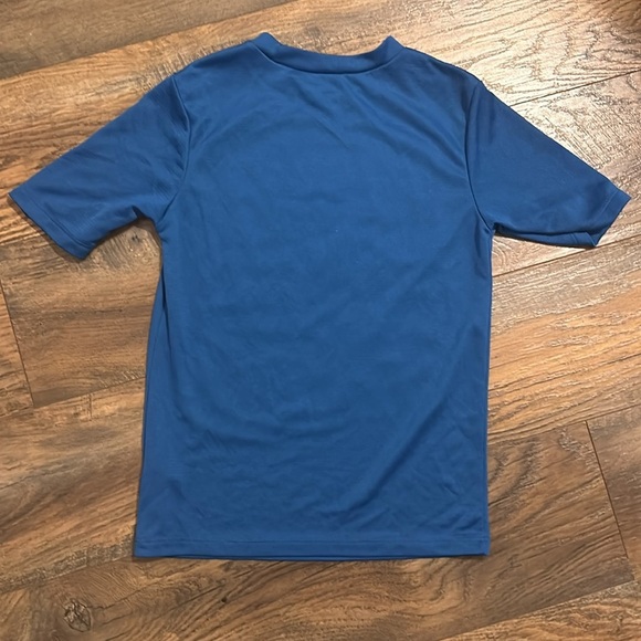 NWOT Old navy boys water top size M - Picture 3 of 3